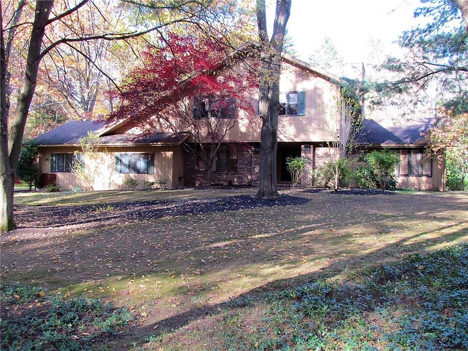 1st image of 14 Park Forest Dr