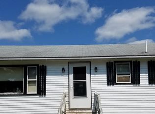 28 Jenkins Rd, Saco, ME 04072