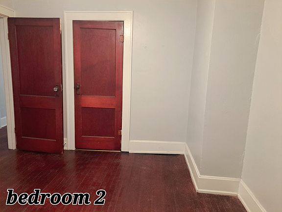 4th image of 2178 Crawford St