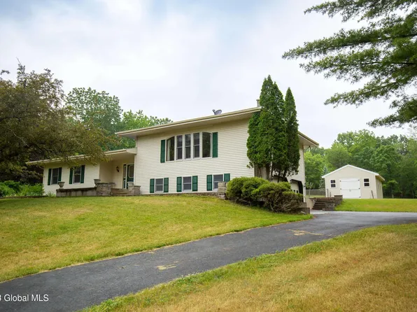 221 Lape Road, Nassau, NY 12123