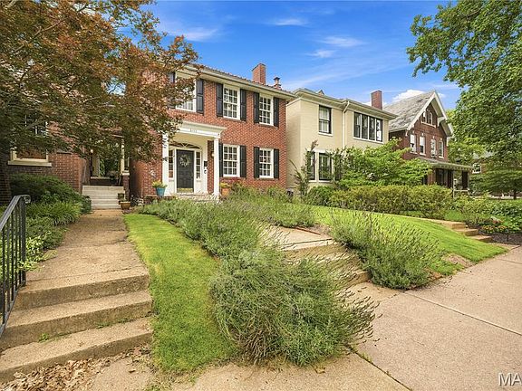 2nd image of 6111 Westminster Pl