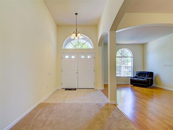 4th image of 1914 Samantha Ln