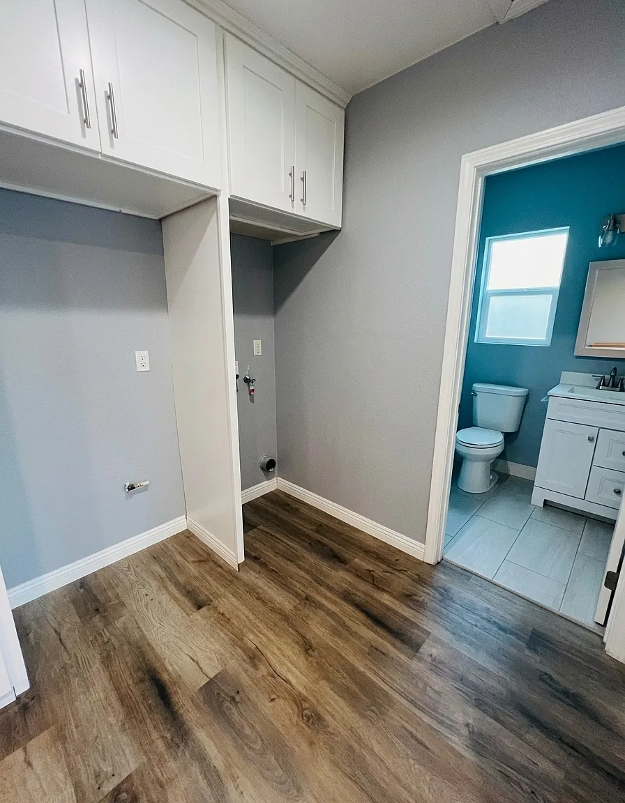 2 bed, $2,595 — Photo 2