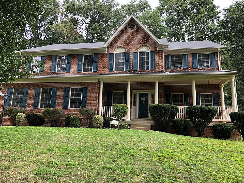 1st image of 5952 Whippoorwill Dr