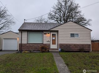 228 SW 138th St, Burien, WA 98166