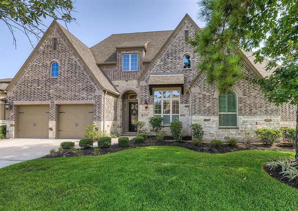 1st image of 118 Golden Bush Pl