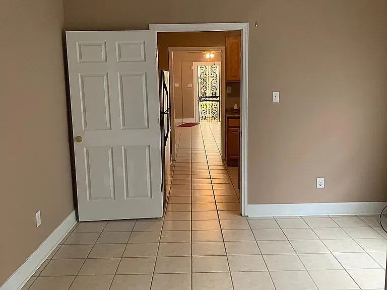 8933 Belfast St — Photo 12