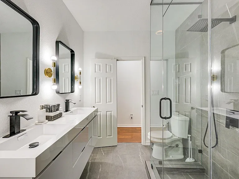 3913 Baywatch Dr — Photo 22