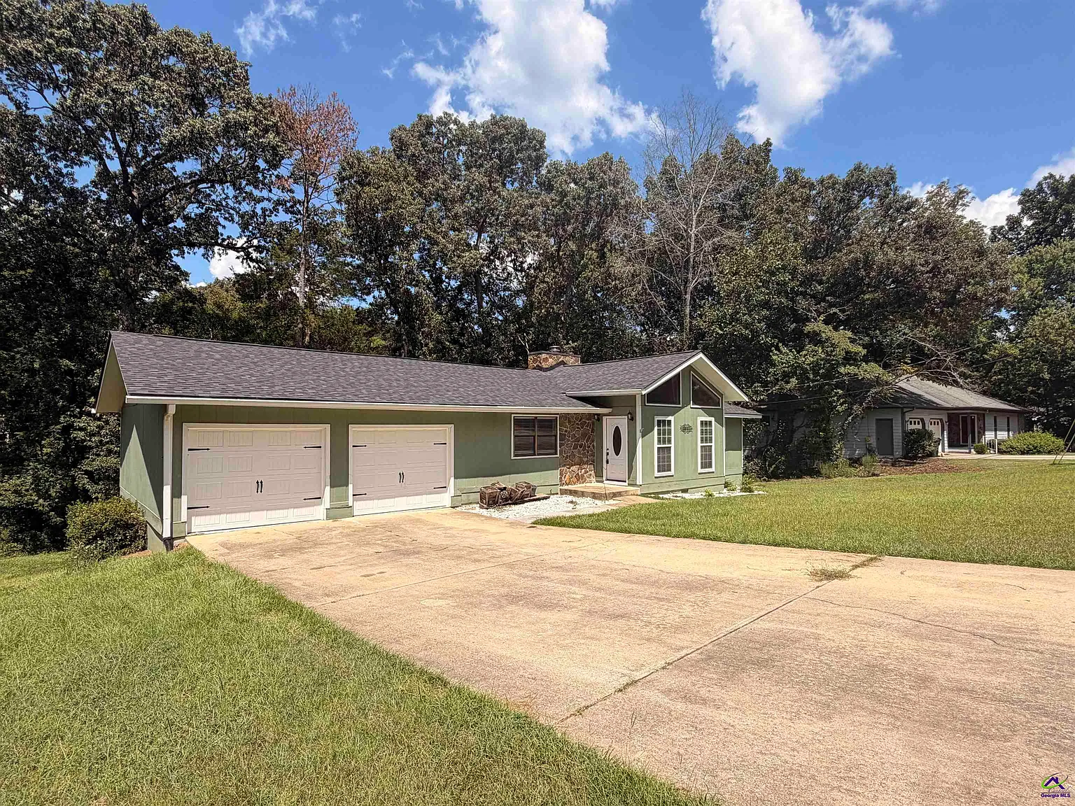 3 bed, 2.0 bath, 1709 sqft, $1,700 — Photo 1