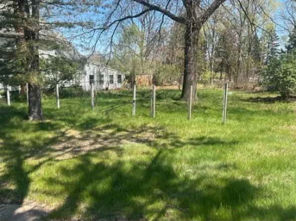 663 Glenwood Ave, Owosso, MI 48867