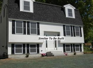 888 Hildreth St, Dracut, MA 01826