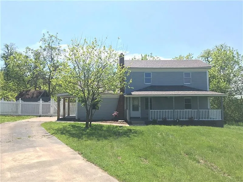 118 Tilford Rd photo 1