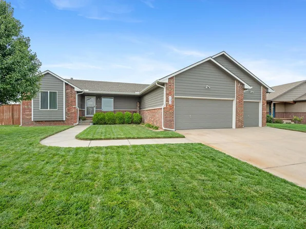 11806 W Wilkinson St, Maize, KS 67101