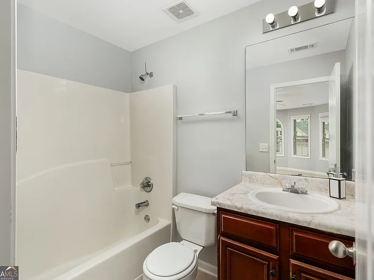 168 Summer Grove Ln — Photo 30