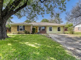 13533 Charcoal Ln, Farmers Branch, TX