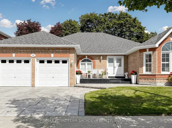 11 Devonridge Cres, Toronto, ON M1C 5A5