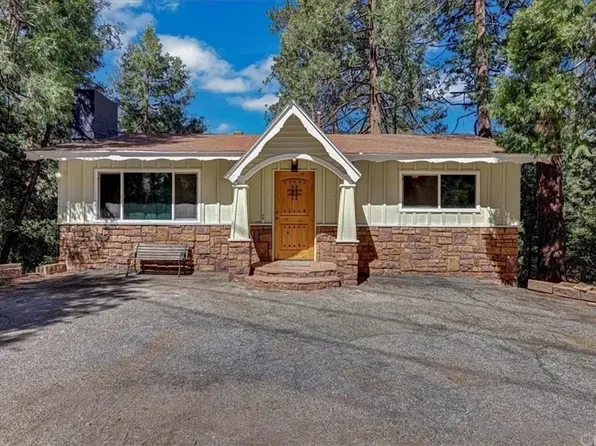 26127 Saunders Meadow Rd, Idyllwild, CA 92549