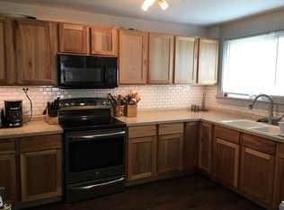 104 E Main St, Henderson, MI 48841