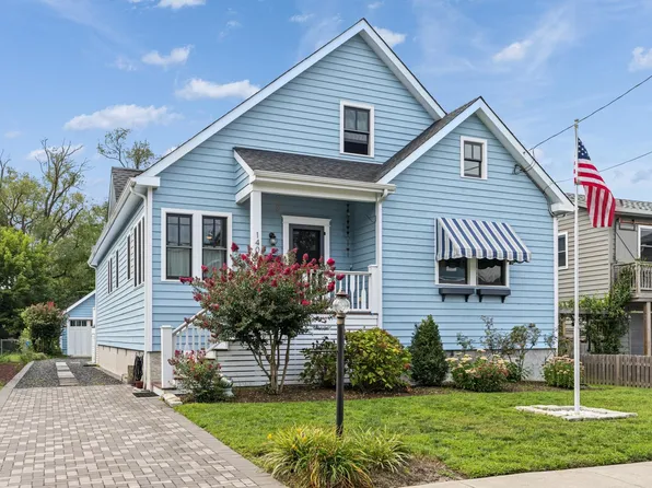 140 Leaming Ave W, Cape May, NJ 08204
