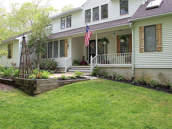2nd image of 43286 Cedarwood Ct