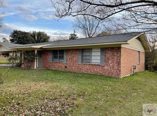 305 Red Blf, Atlanta, TX 75551