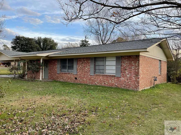 305 Red Blf, Atlanta, TX 75551