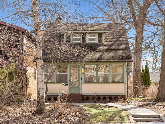 2nd image of 29 Oliver Ave S