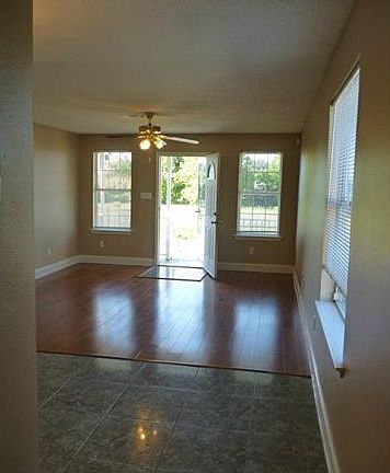 2nd image of 2726 Athis St