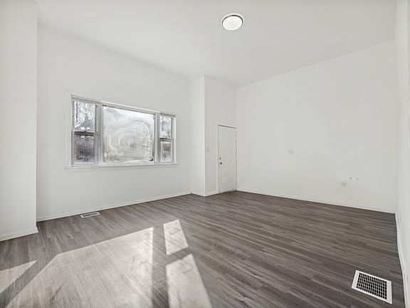 2nd image of 2702 S Spaulding Ave Unit 2