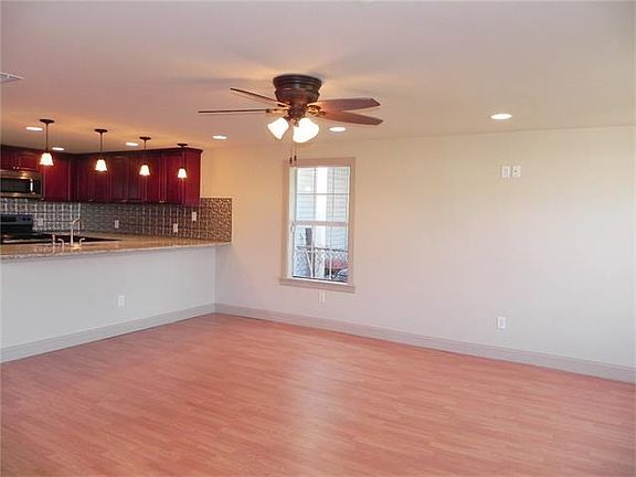 3rd image of 2835 Saint Anthony St
