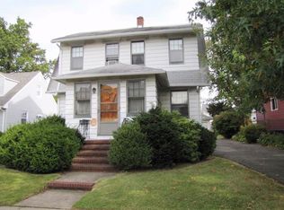 738 4th St, Lyndhurst, NJ 07071