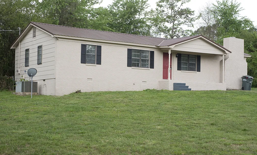 Your New Home, Your New Beginning Plus $300 OFF Your First Month's Rent! — Photo 1