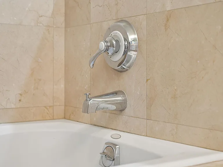 435 Sheridan Ave #201 — Photo 38