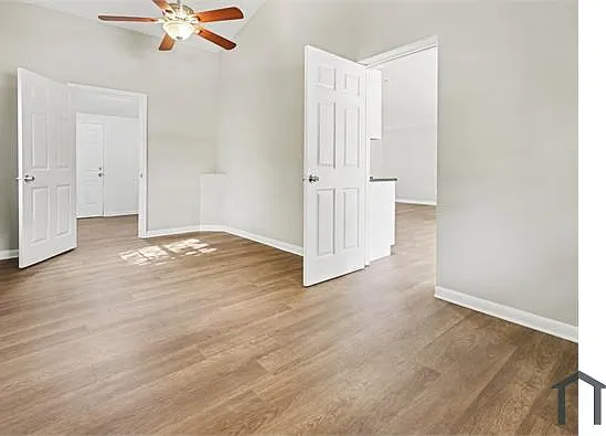 3007 E Knollwood St — Photo 18