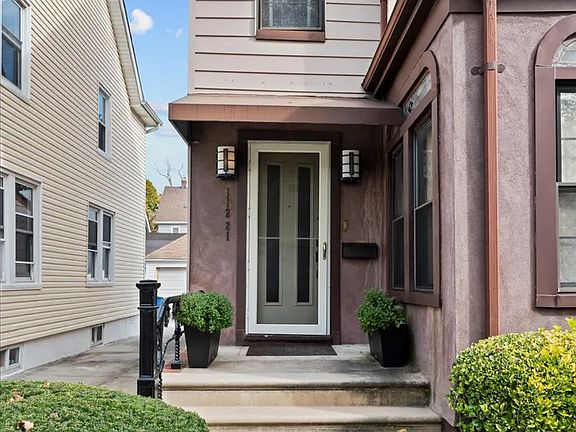 3rd image of 112-21 197th St