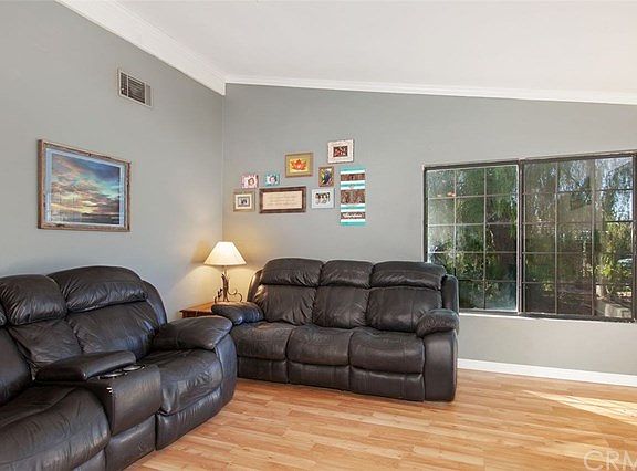 4th image of 28165 Sea Biscuit St