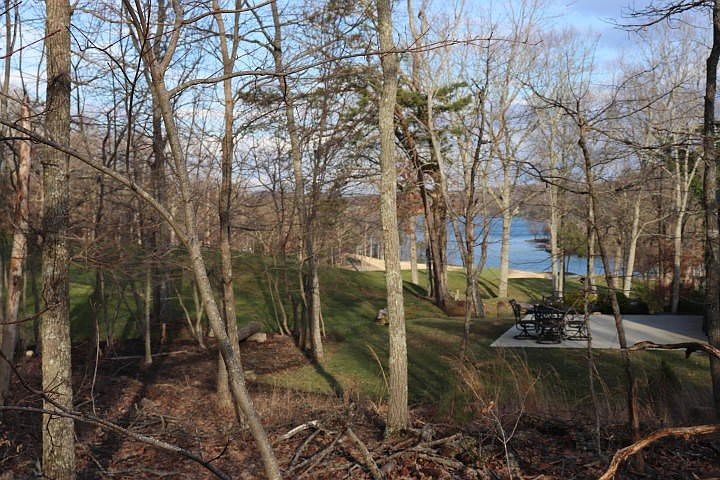 1st image of 127 Cathedral Dr