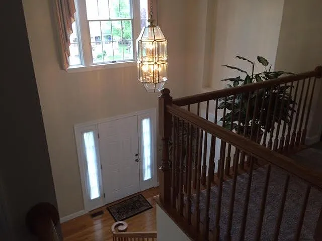 305 Village Ct — Photo 9