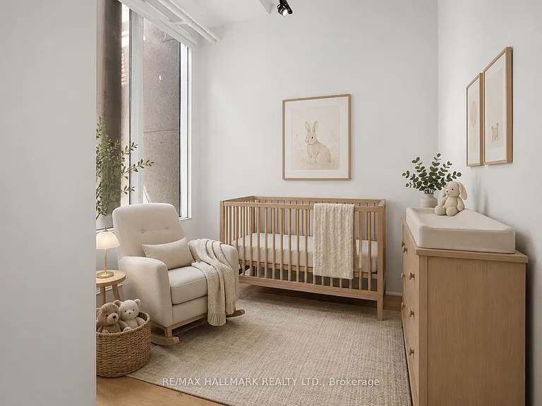 477 Richmond St W #306 — Photo 23