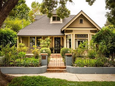 587 N Raymond Ave, Pasadena, CA, 91103