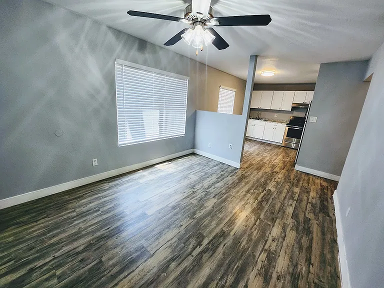 1309 W Taylor St — Photo 7