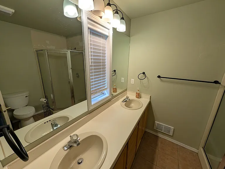 33525 Westview Dr — Photo 13
