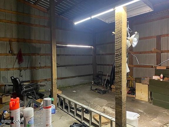 5th image of 120 S Main St