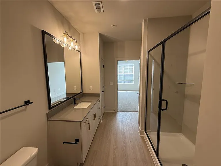 District on the Etowah Apartments — Photo 1174
