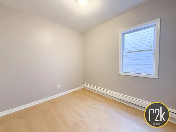 25-55 23rd Street image 24 of 28