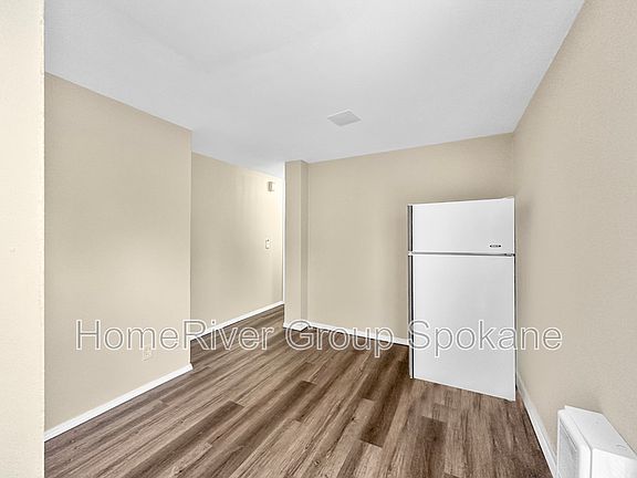 5th image of 634 E 23rd Ave #A-1