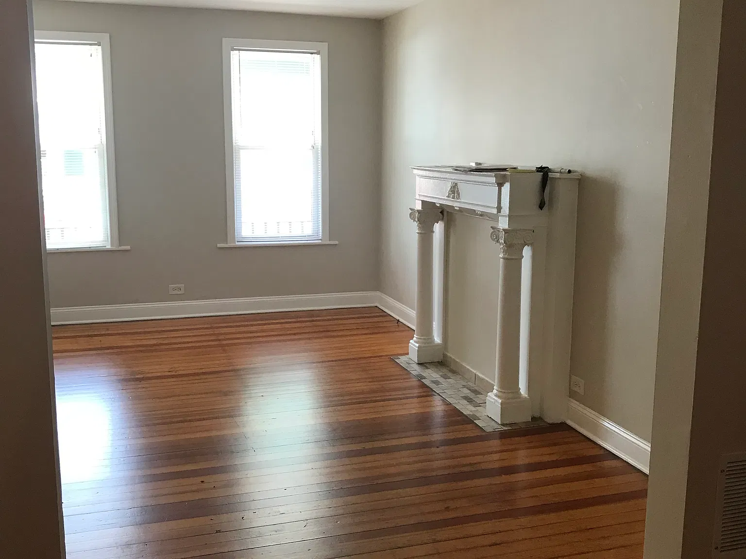 3 bed, 1222 sqft, $1,665 — Photo 3