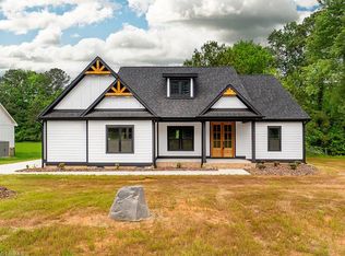 4017 Mebane Oaks Rd, Mebane, NC 27302