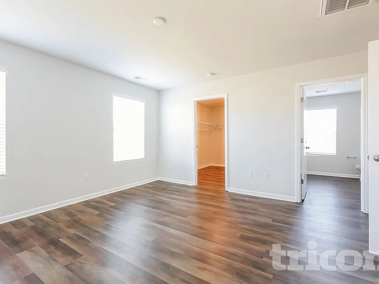 139 McMakin Dr — Photo 7