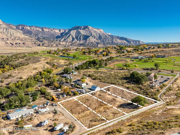 County Road 305, Parachute, CO 81635